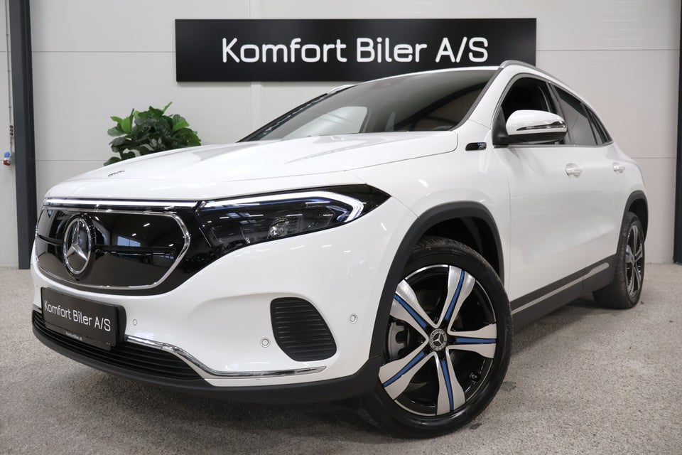 Mercedes EQA300 Progressive 4Matic 5d