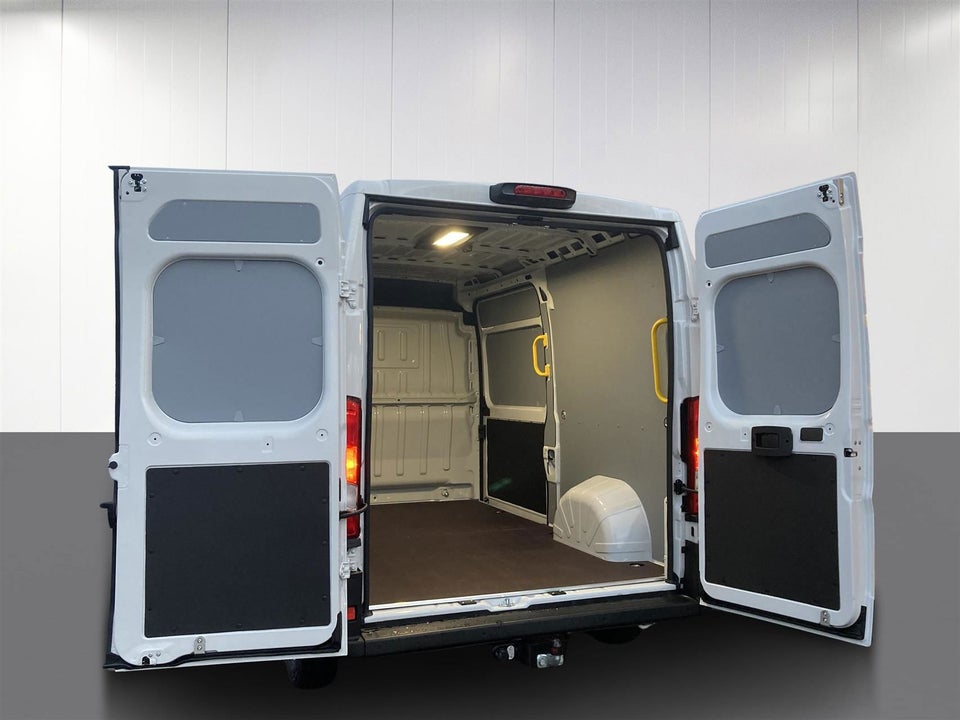 Toyota ProAce Max 2,2 D 140 Comfort Master Kassevogn L2H2 aut.