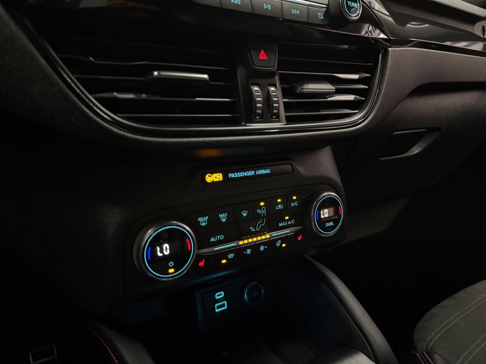 Ford Kuga 2,5 PHEV ST-Line X CVT 5d