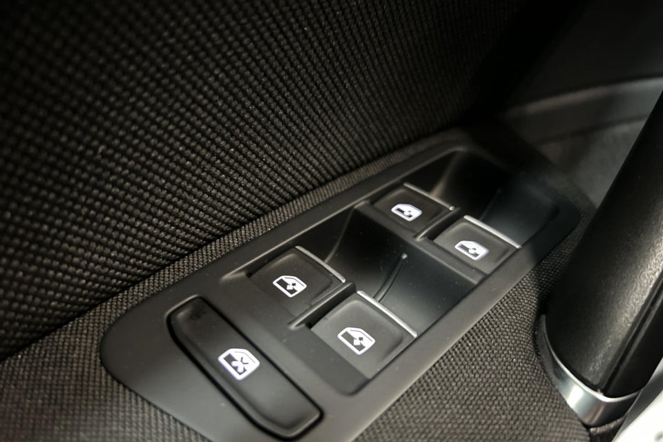 VW Golf VII 1,4 GTE DSG 5d