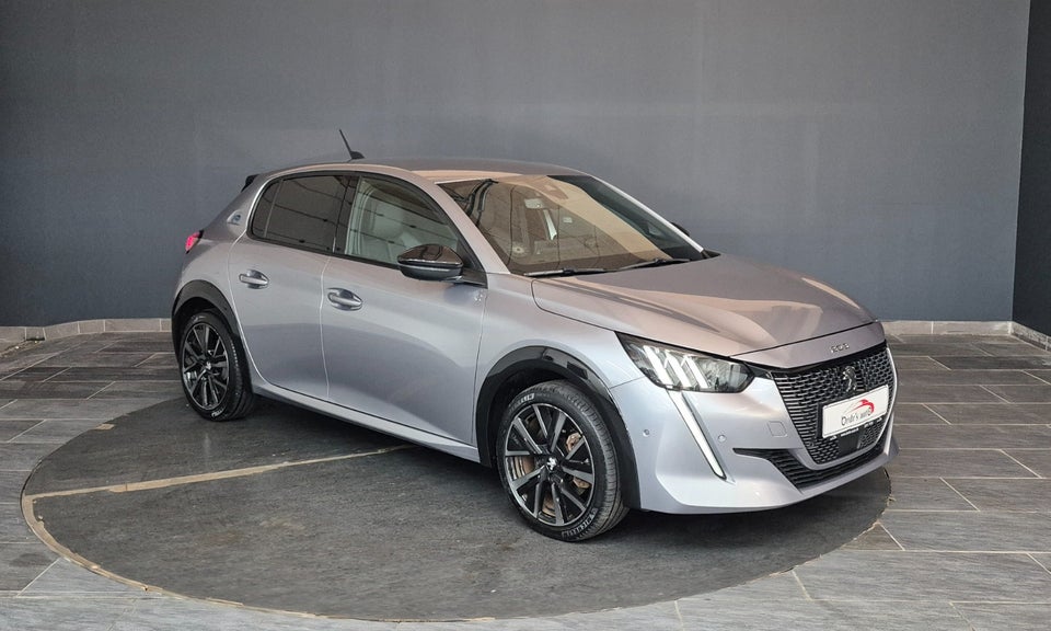 Peugeot e-208 50 GT Pack 5d