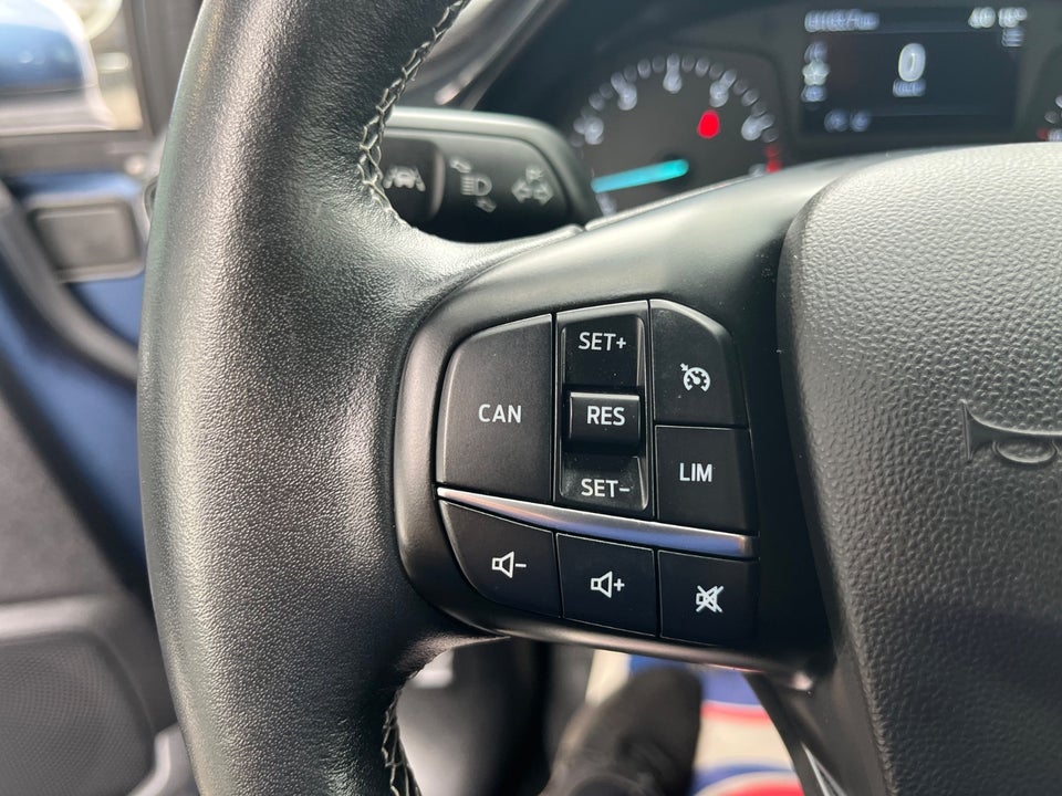 Ford Fiesta 1,0 EcoBoost mHEV Active 5d