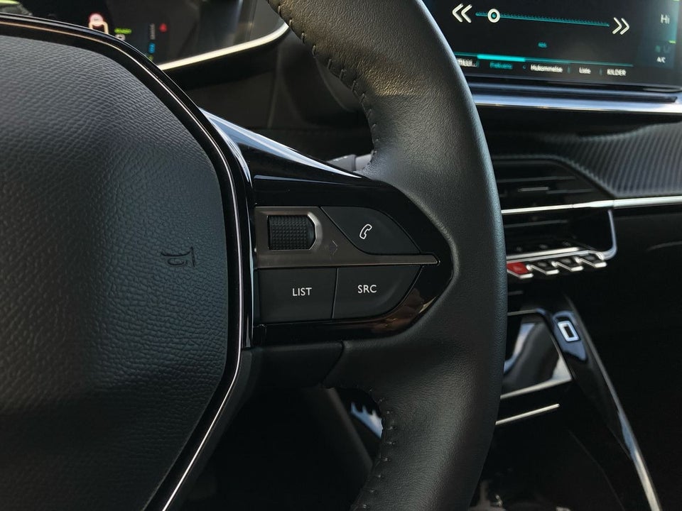 Peugeot e-208 50 Allure 5d