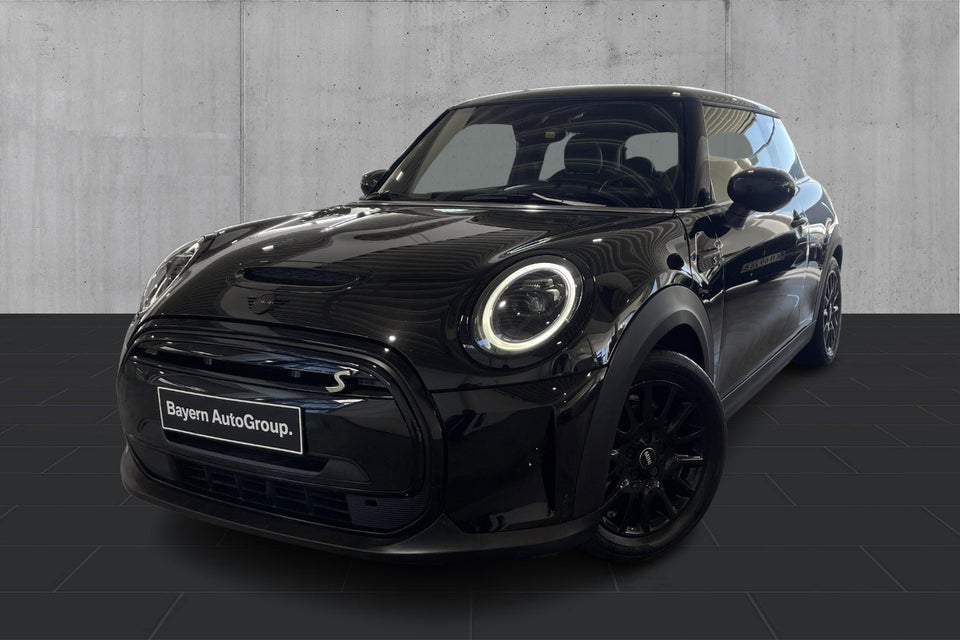 MINI Cooper SE Classic Trim 3d