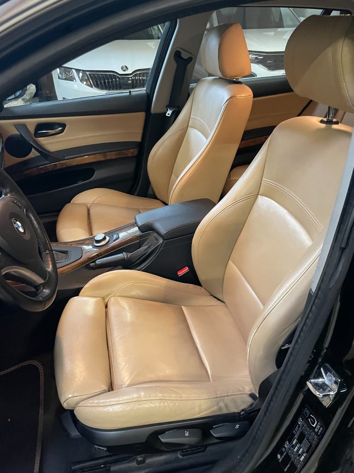 BMW 335i 3,0 Touring Steptr. 5d