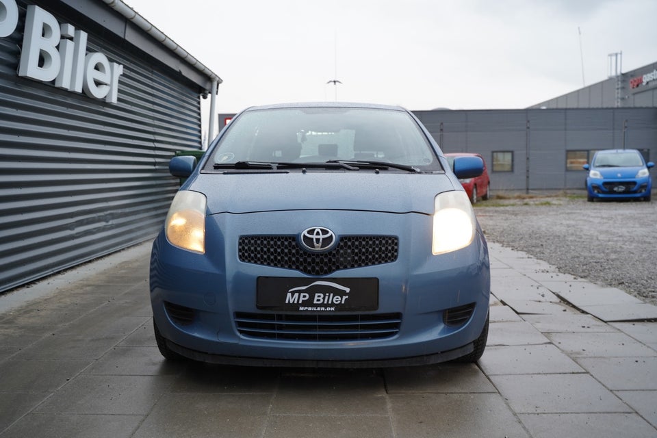 Toyota Yaris 1,3 Sol 5d