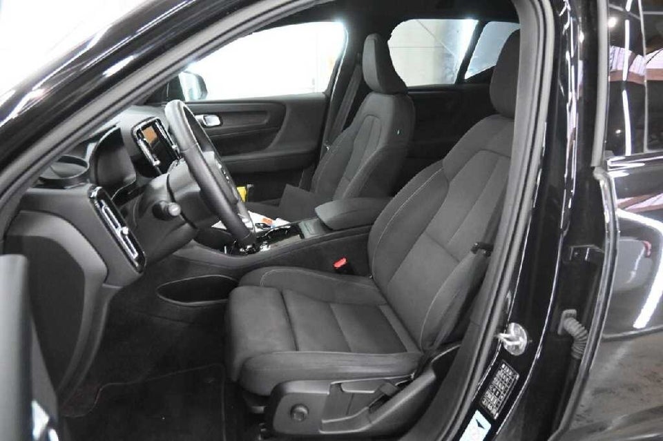 Volvo XC40 P8 ReCharge Twin Plus 5d