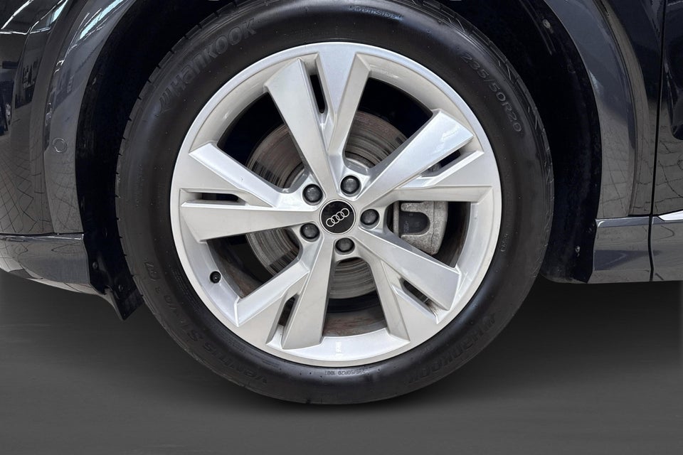 Audi Q4 e-tron 45 Progress 5d