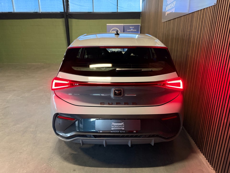 Cupra Born 58  5d