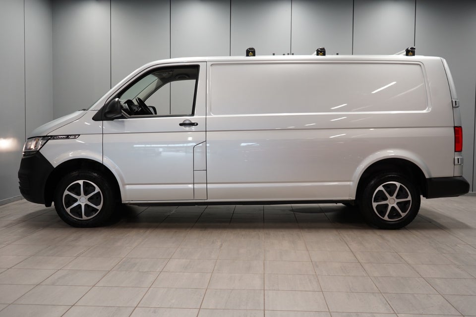 VW Transporter 2,0 TDi 150 Kassevogn DSG lang