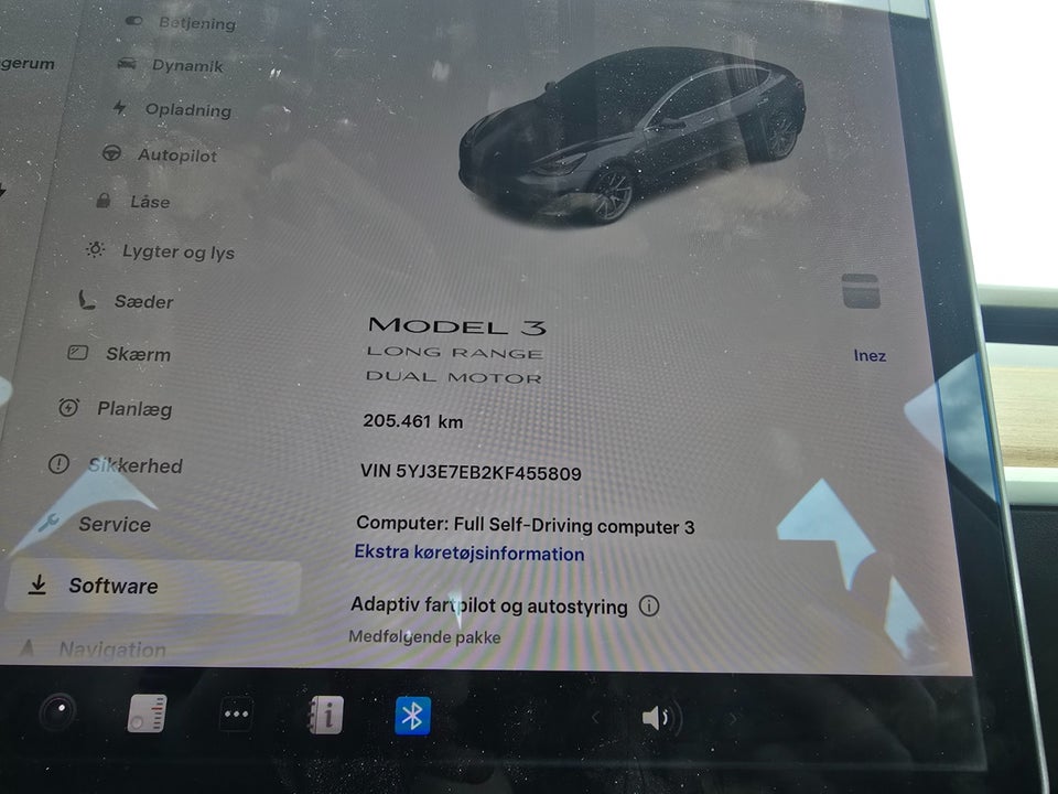 Tesla Model 3 Long Range AWD 4d