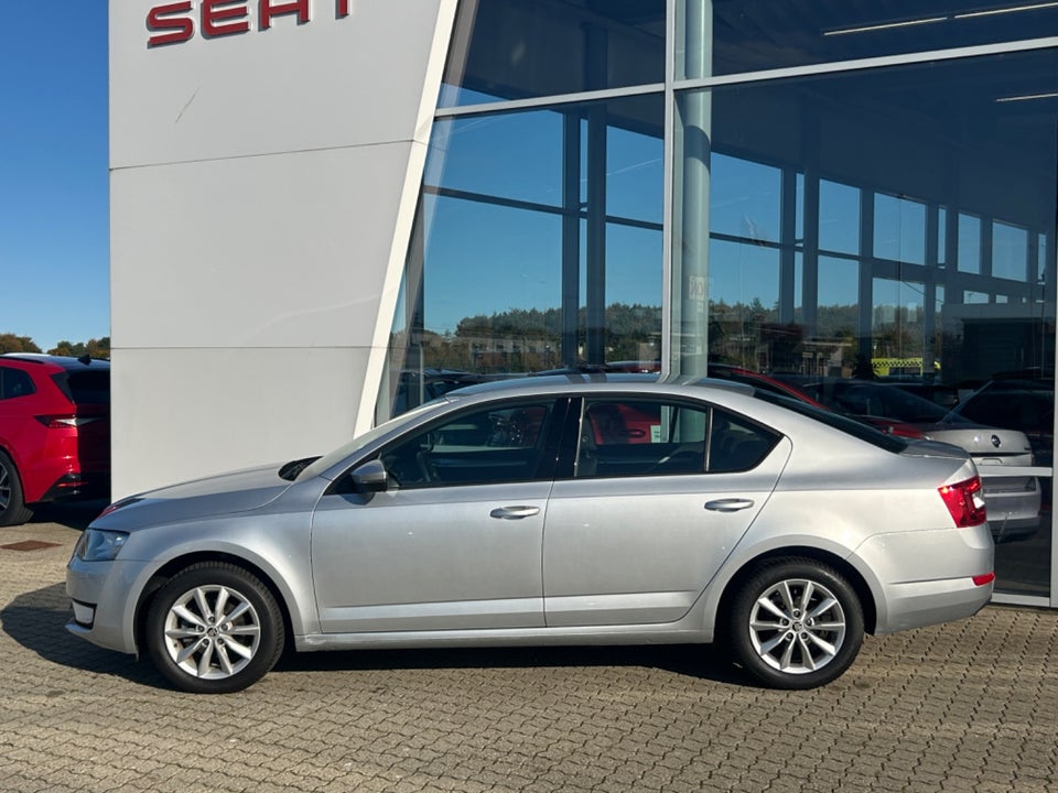 Skoda Octavia 1,2 TSi 105 Ambition 5d