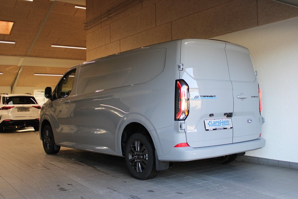 Ford E-Transit Custom 340L 64 Limited
