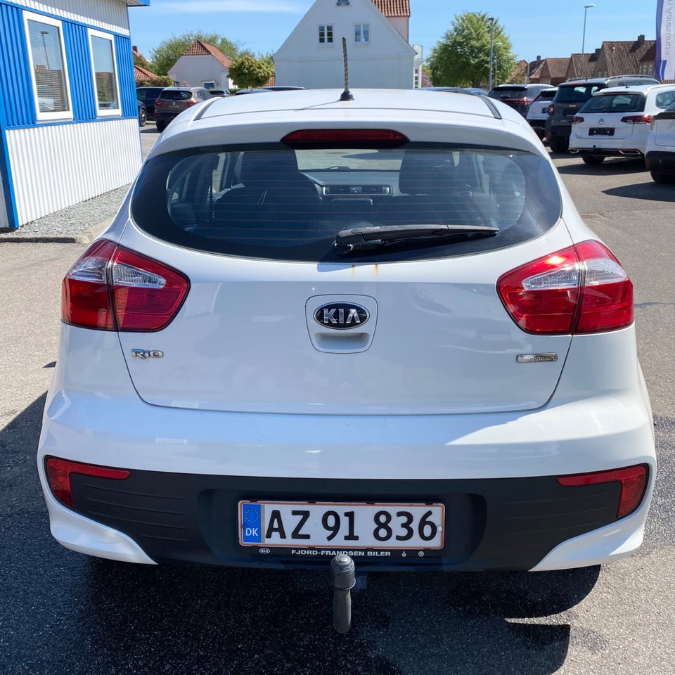 Kia Rio 1,2 CVVT Style+ Limited 5d