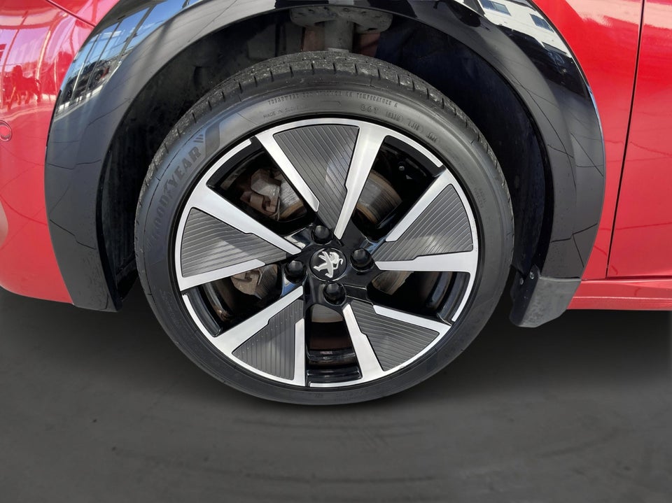 Peugeot e-208 50 GT Limited 5d