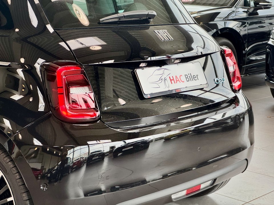 Fiat 500e 24 la Prima 3+1 4d