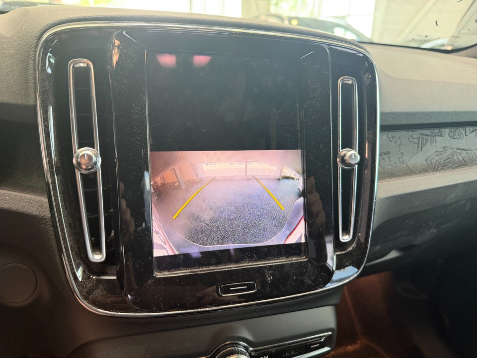 Volvo XC40 ReCharge Extended Range Core 5d