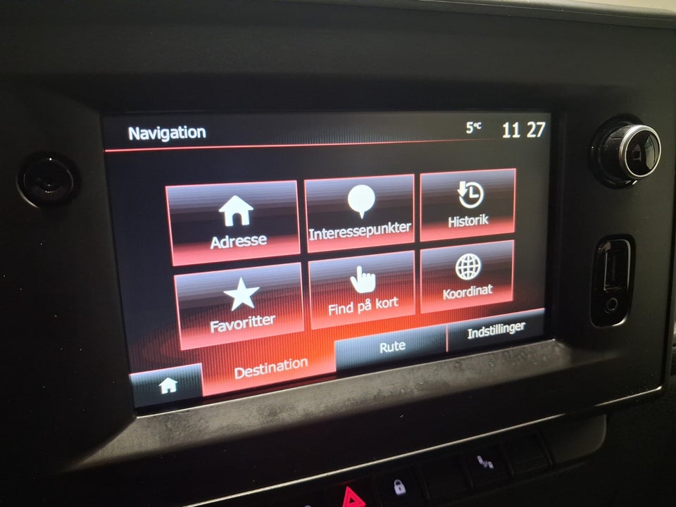 Renault Master IV T33 2,3 dCi 150 L2H2 Kassevogn