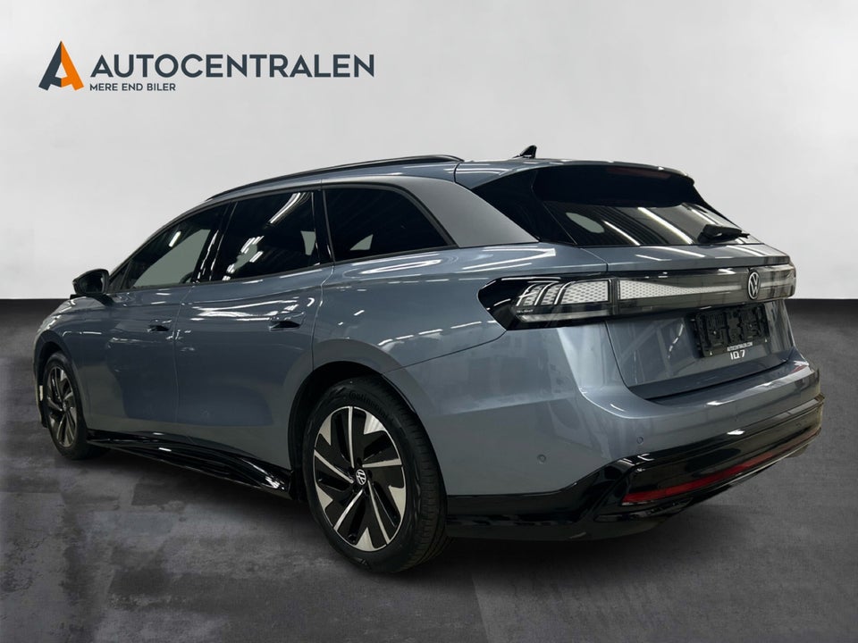 VW ID.7 86 Style S Tourer 5d