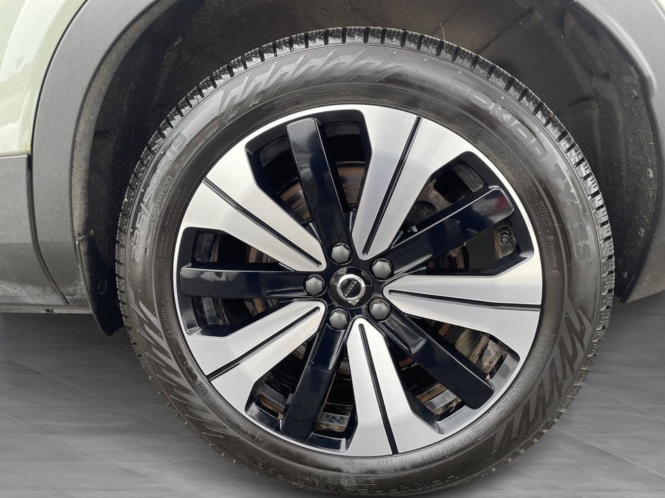 Volvo XC40 ReCharge Extended Range Core 5d