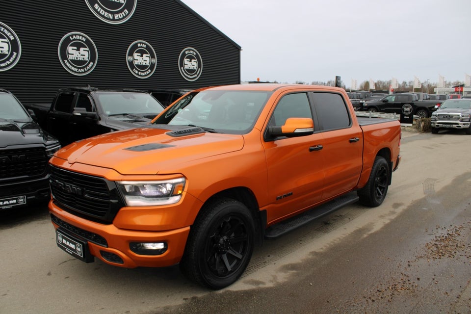 Dodge RAM 1500 5,7 Sport Crew Cab aut. 4d