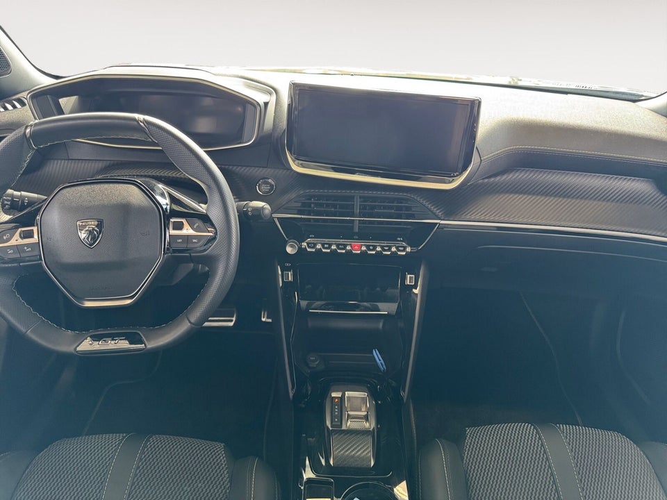Peugeot e-2008 54 GT 5d