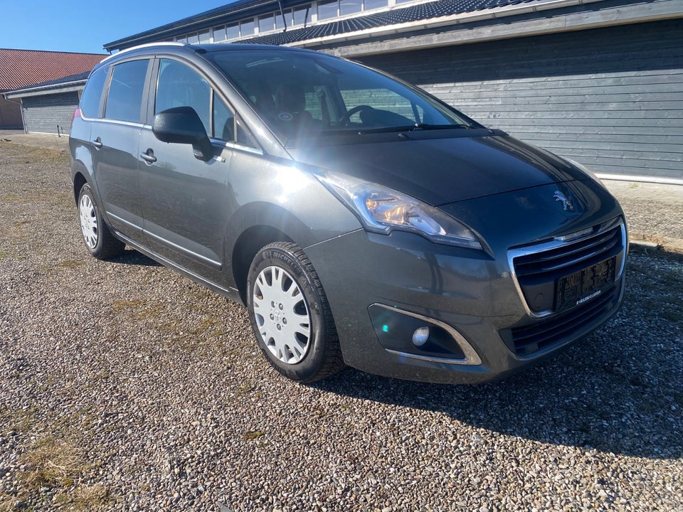 Peugeot 5008 1,6 BlueHDi 120 Style 7prs 5d