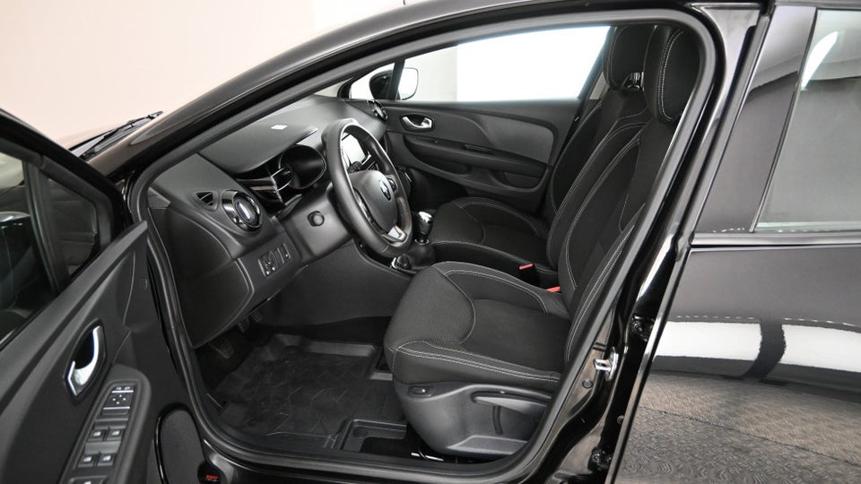 Renault Clio IV 0,9 TCe 90 Zen Sport Tourer 5d