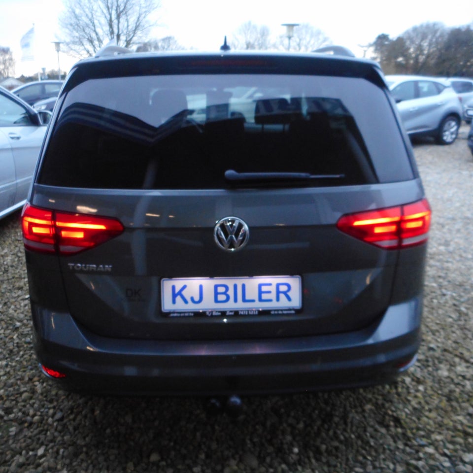 VW Touran 1,6 TDi 115 Comfortline 7prs 5d