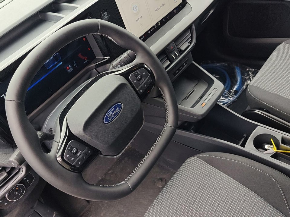 Ford E-Transit Courier 43 Trend