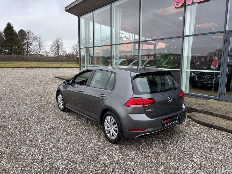 VW Golf VII 1,5 TSi 130 Comfortline DSG 5d