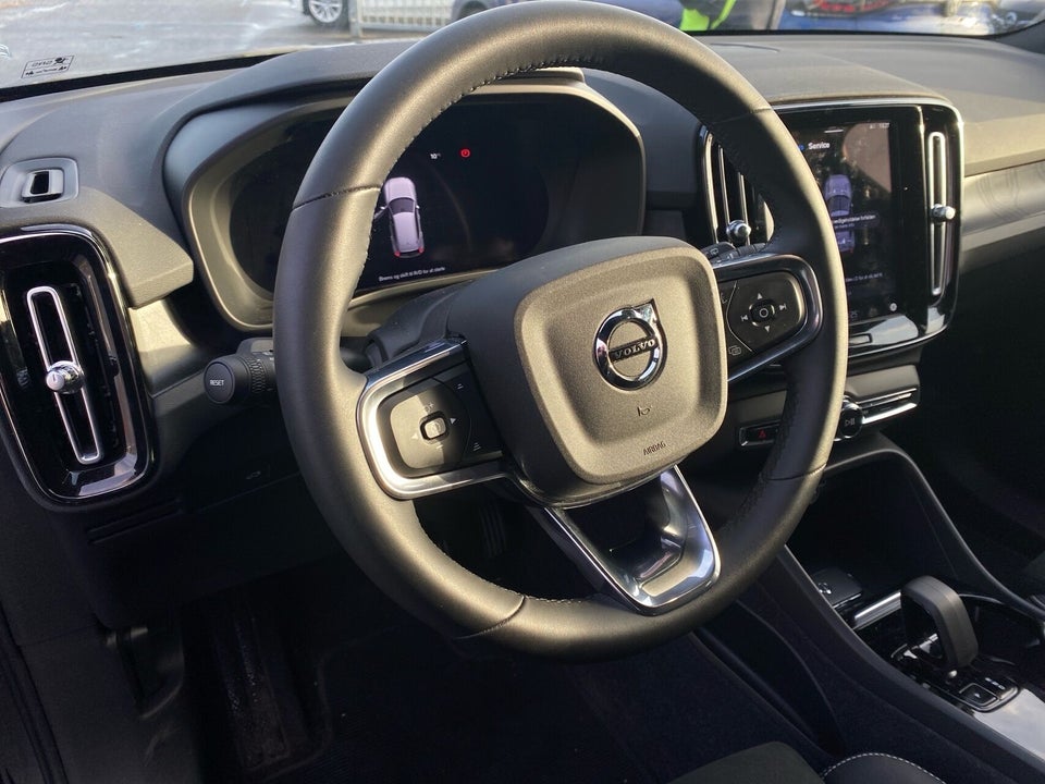 Volvo XC40 ReCharge Extended Range Core 5d