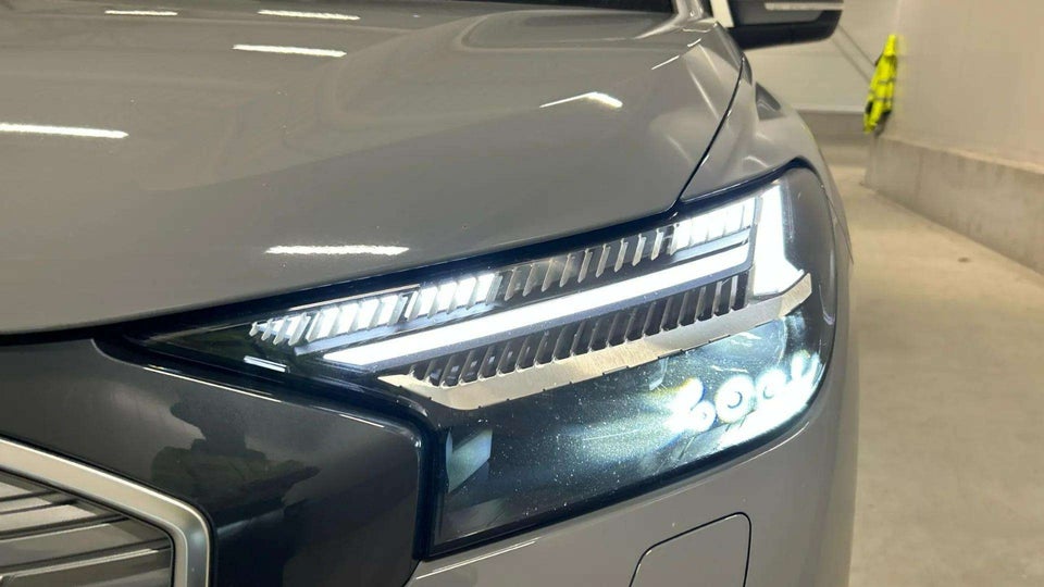 Audi Q4 e-tron 40 Advanced 5d