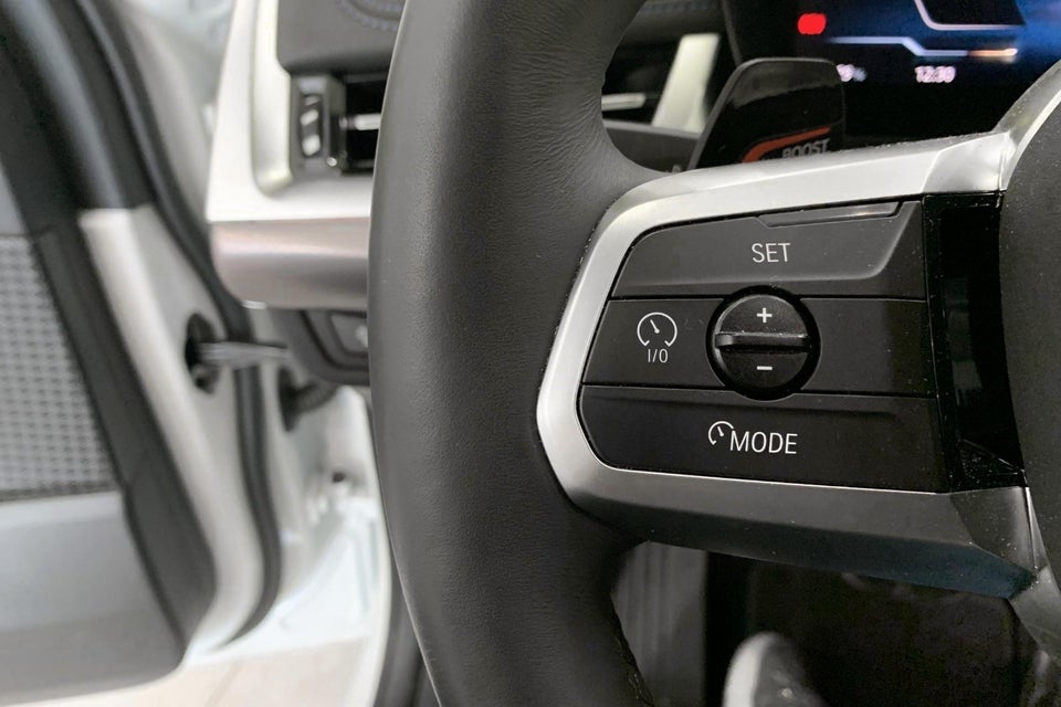 BMW iX1 eDrive20 M-Sport 5d