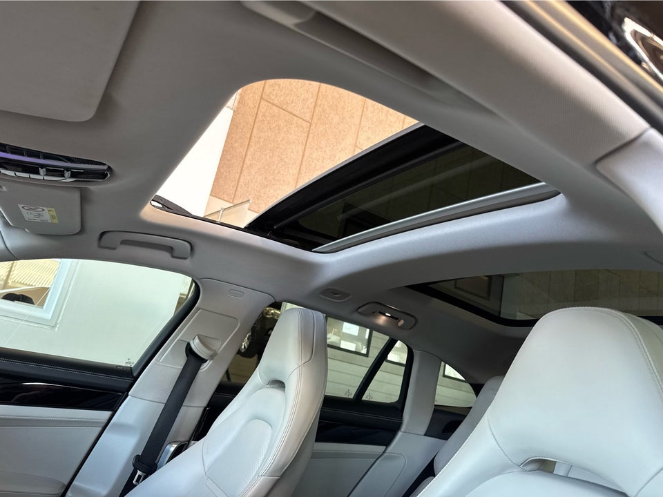 Porsche Panamera 4 2,9 E-Hybrid Sport Turismo PDK 5d
