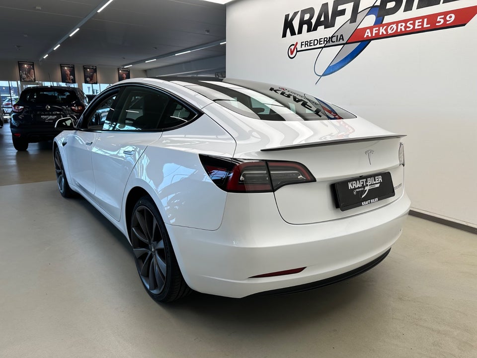 Tesla Model 3 Performance AWD 4d