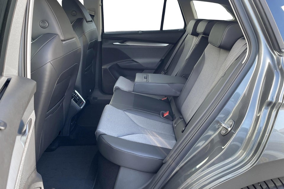 Skoda Enyaq 85 iV Loft 5d