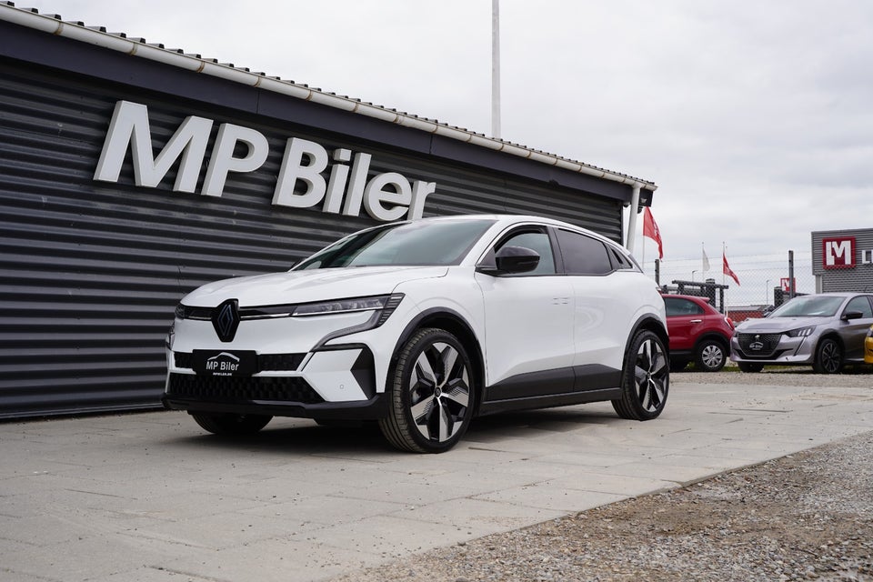 Renault Megane E-Tech 60 Iconic 5d