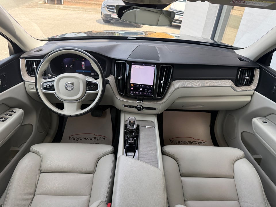 Volvo XC60 2,0 T6 ReCharge Inscription aut. AWD 5d
