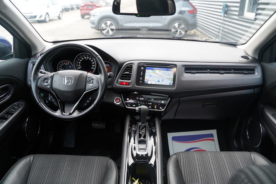 Honda HR-V 1,5 i-VTEC Executive CVT 5d