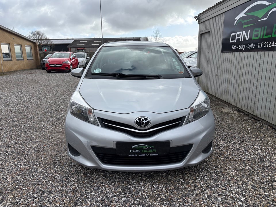 Toyota Yaris 1,3 VVT-i T2 Touch 5d