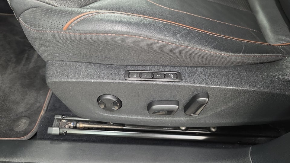 Skoda Enyaq 80 iV Suite 5d