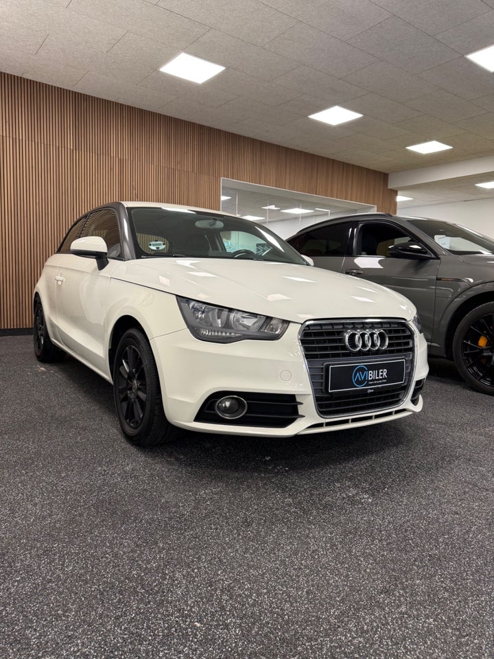 Audi A1 1,2 TFSi 86 Ambition Sportback 5d