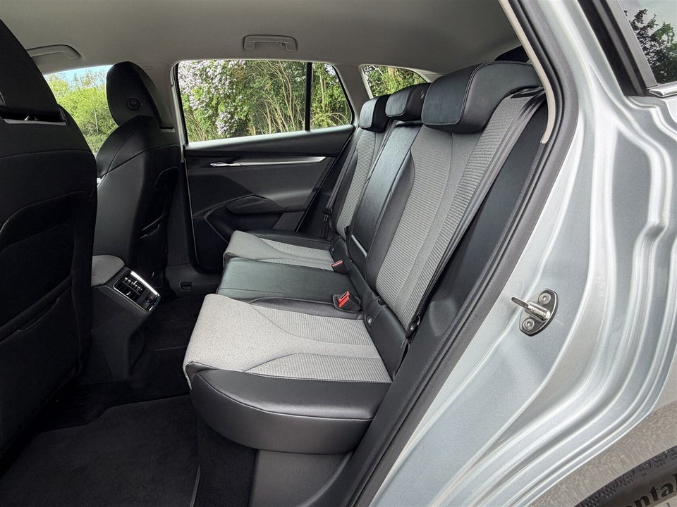 Skoda Enyaq 60 iV 5d