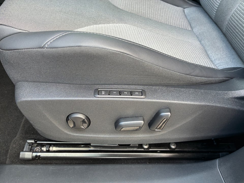 Skoda Enyaq 85 iV Premium 5d