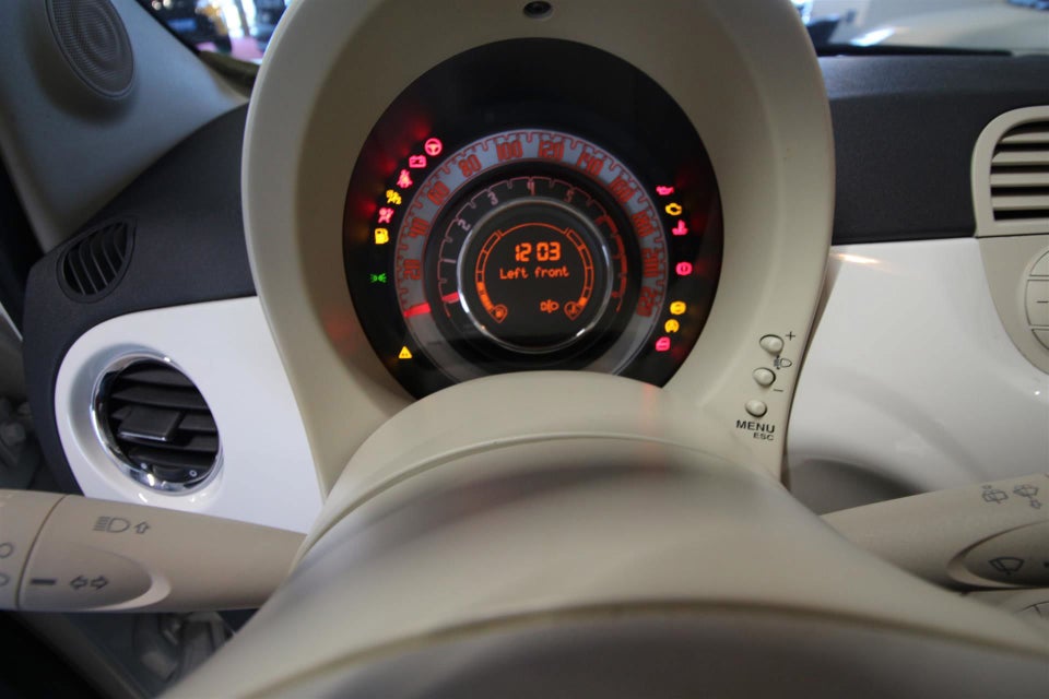 Fiat 500 1,2 Lounge 3d