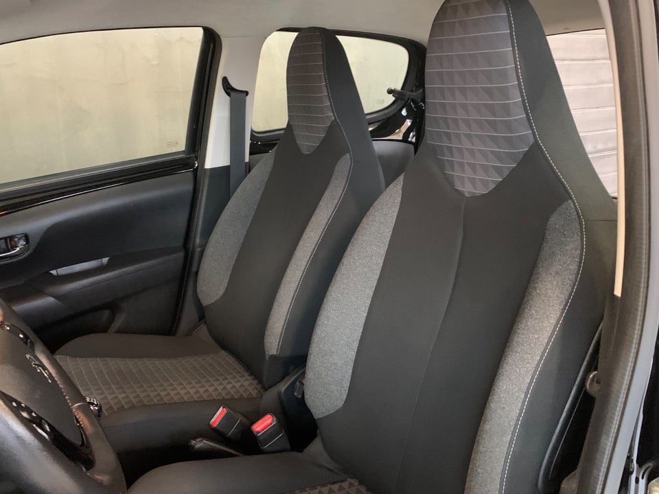 Peugeot 108 1,0 e-VTi 72 Evolution 5d