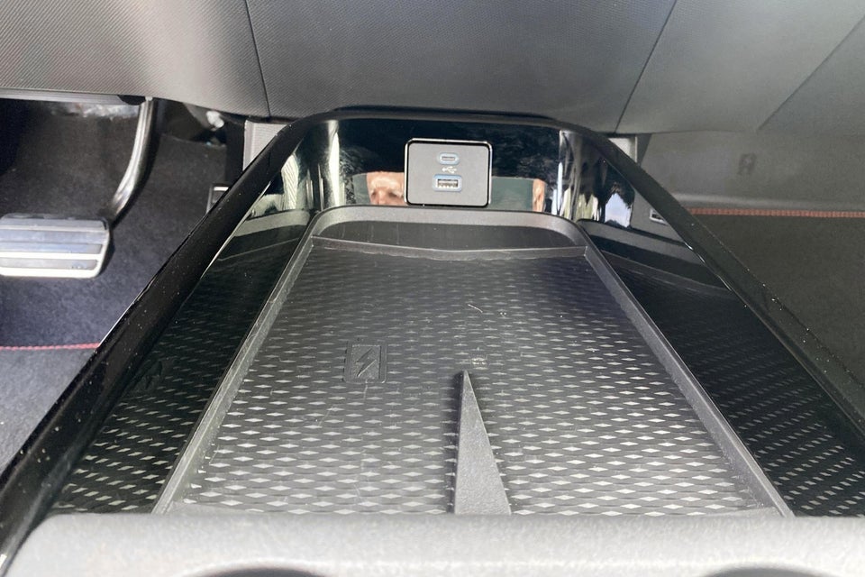 Ford Mustang Mach-E 98 Premium Extended Range AWD 5d