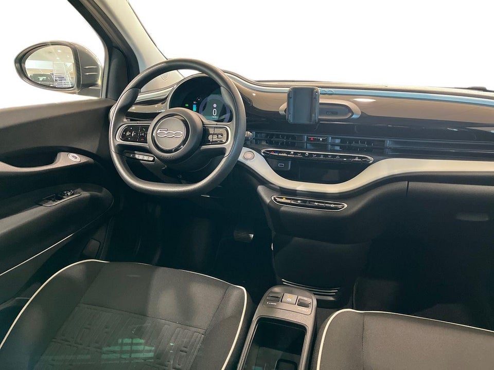 Fiat 500e 24 Action 3d