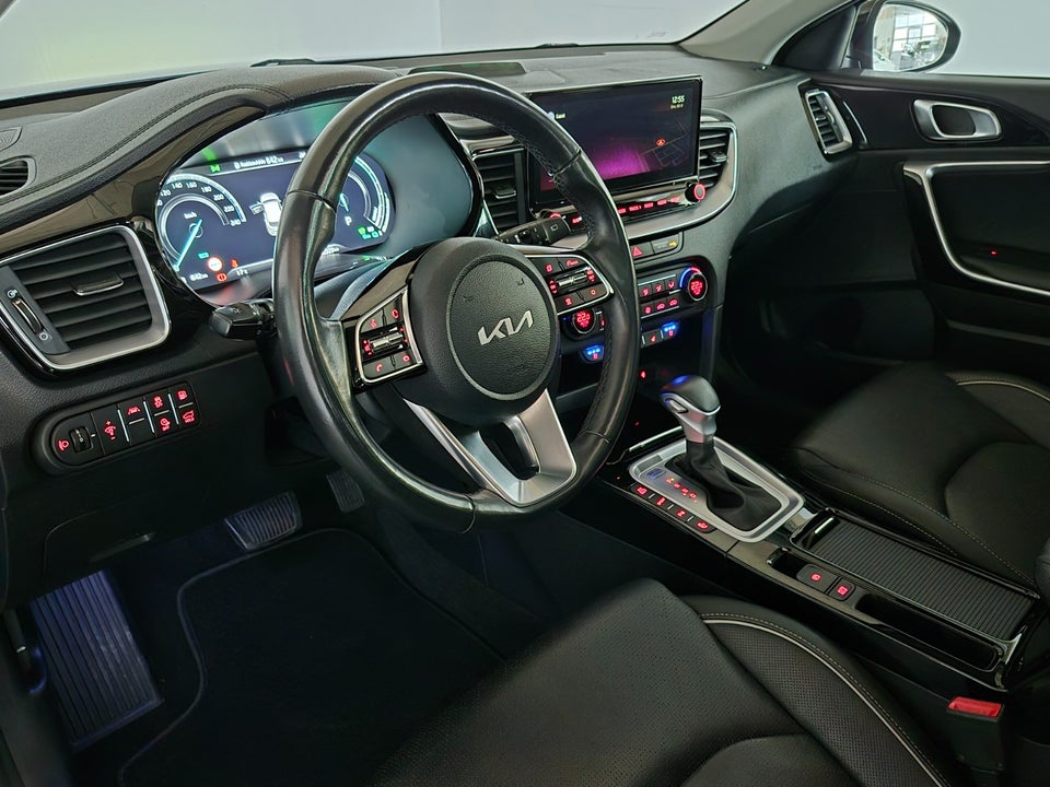 Kia XCeed 1,6 PHEV Upgrade DCT 5d